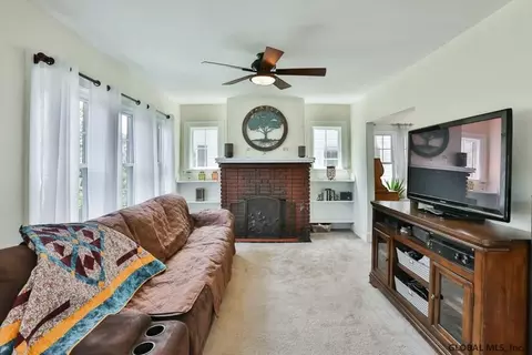 1153 Sumner Ave, Schenectady, NY 12309 photo 9