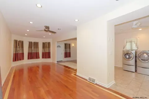 1199 Eastern Ave, Schenectady, NY 12308 photo 9