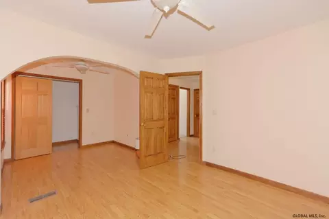 1199 Eastern Ave, Schenectady, NY 12308 photo 19