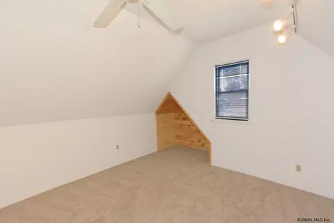 1199 Eastern Ave, Schenectady, NY 12308 photo 22