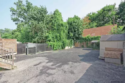 1199 Eastern Ave, Schenectady, NY 12308 photo 34