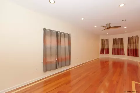 1199 Eastern Ave, Schenectady, NY 12308 photo 6