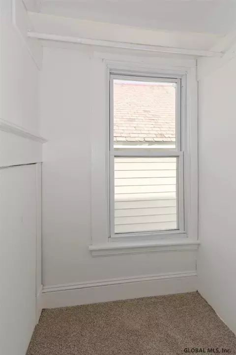 1199 Eastern Ave, Schenectady, NY 12308 photo 21