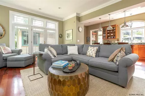 42 Lyons Ave, Delmar, NY 12054 photo 8
