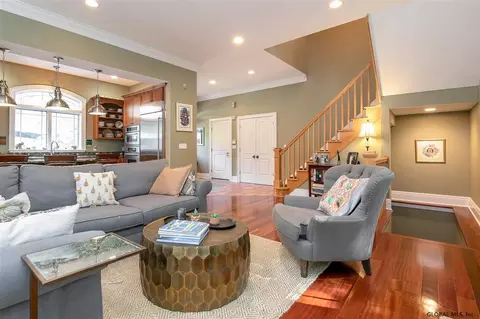 42 Lyons Ave, Delmar, NY 12054 photo 4