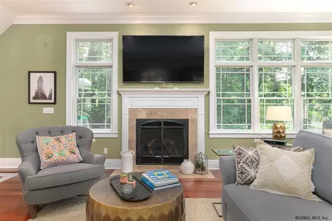 42 Lyons Ave, Delmar, NY 12054 photo 6