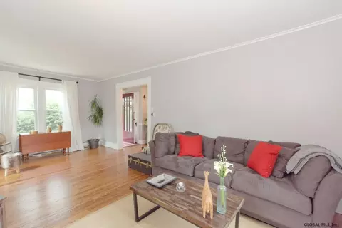 742 Decamp Ave, Schenectady, NY 12309 photo 6