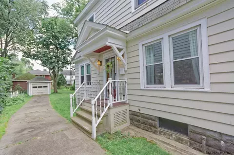 742 Decamp Ave, Schenectady, NY 12309 photo 1