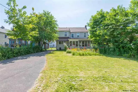 831 Decamp Ave, Schenectady, NY 12309 photo 20