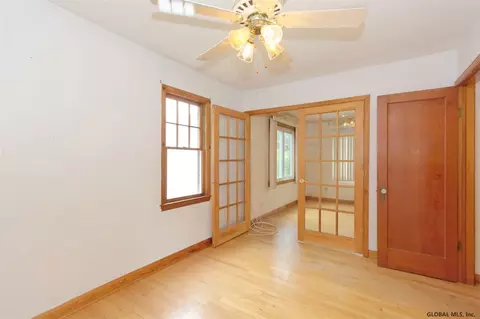1038 Eugene Dr, Schenectady, NY 12303 photo 13