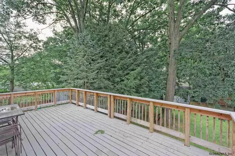 358 Clayton Rd, Schenectady, NY 12304 photo 17