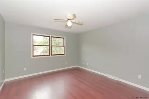358 Clayton Rd, Schenectady, NY 12304 photo 26