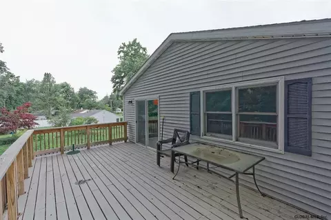 358 Clayton Rd, Schenectady, NY 12304 photo 19
