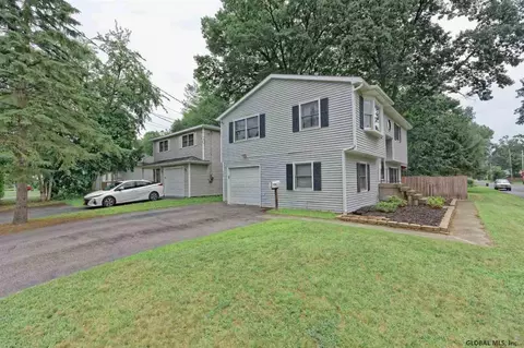 358 Clayton Rd, Schenectady, NY 12304 photo 5
