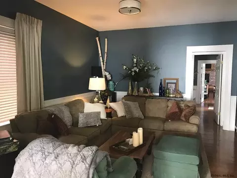237 Green St, Schenectady, NY 12305 photo 7