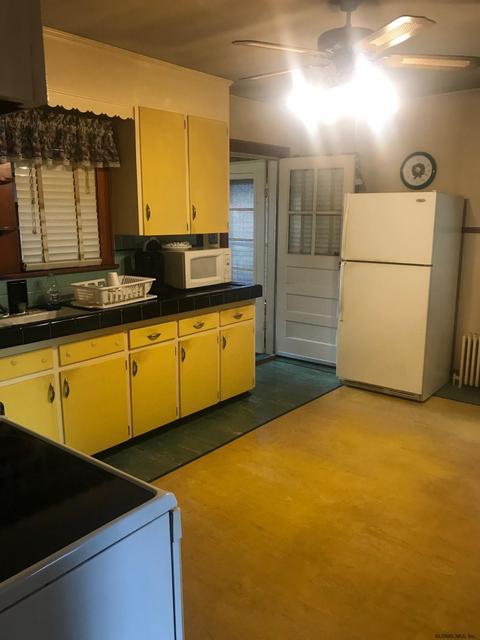 415 Twelfth St, Schenectady, NY 12306 photo 5