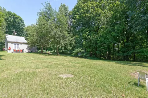134 Beach Rd, Halfmoon, NY 12065 photo 23
