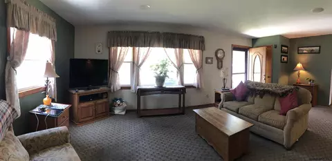 156 Eastholm Rd, Schenectady, NY 12304 photo 3