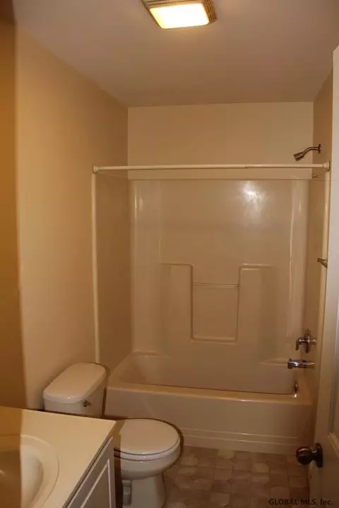 273 Macarthur Ave, Cobleskill, NY 12043 photo 10