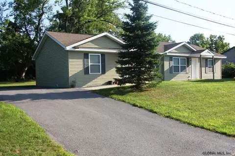 273 Macarthur Ave, Cobleskill, NY 12043 photo 1