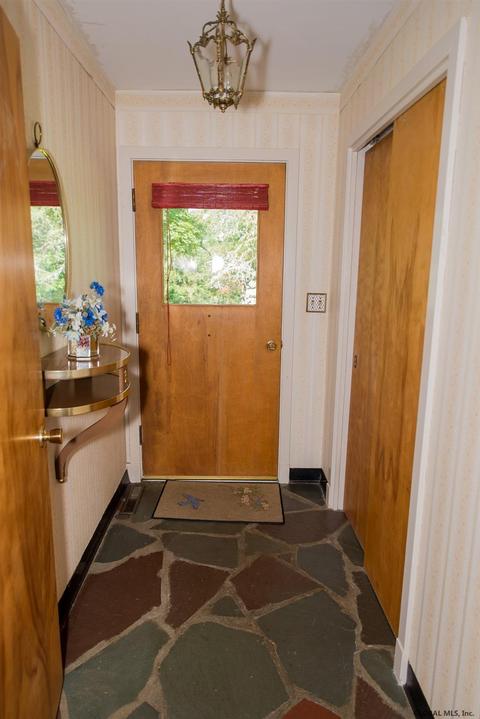 42 Spring Rd, Schenectady, NY 12302 photo 6