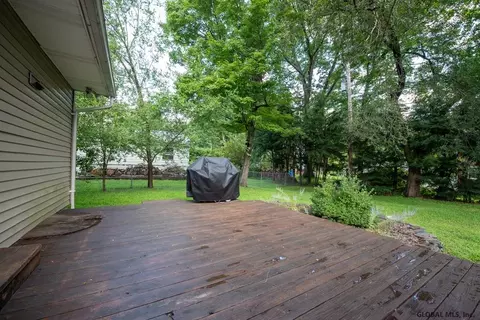 41 Bender Ln, Delmar, NY 12054 photo 14
