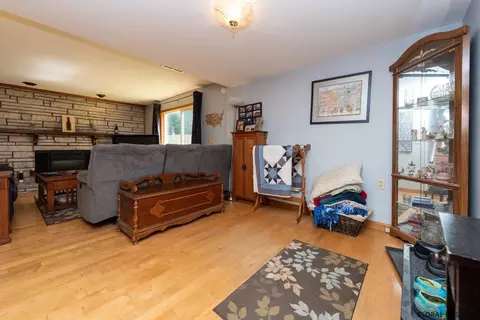 41 Bender Ln, Delmar, NY 12054 photo 8