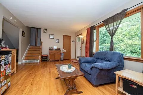 41 Bender Ln, Delmar, NY 12054 photo 5