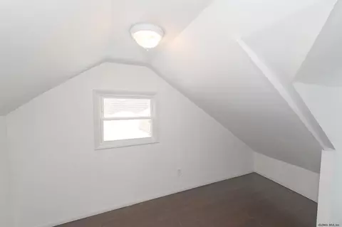 1045 Roberta Rd, Schenectady, NY 12303 photo 21