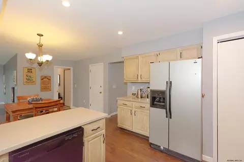35 Summit Rd, Delmar, NY 12054 photo 13