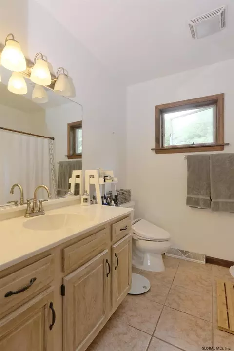 35 Summit Rd, Delmar, NY 12054 photo 21