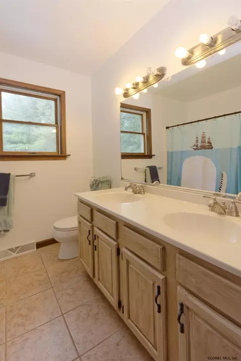 35 Summit Rd, Delmar, NY 12054 photo 26