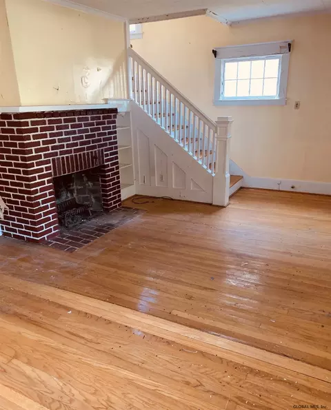 1139 Keyes Ave, Schenectady, NY 12309 photo 5