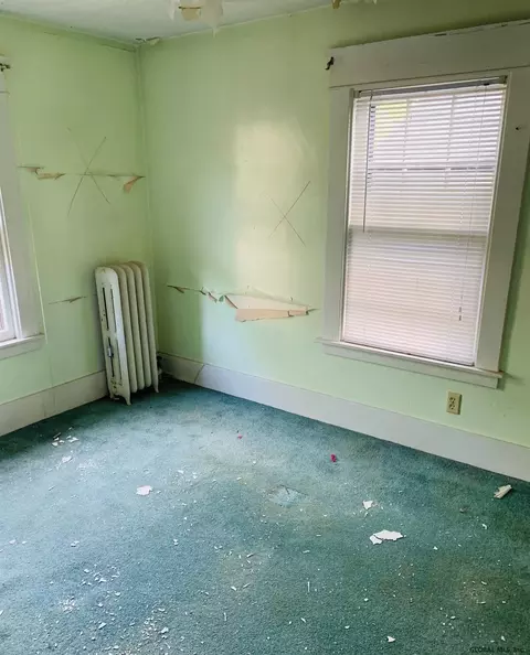 1139 Keyes Ave, Schenectady, NY 12309 photo 7