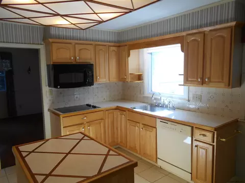 4 Boyle Rd, Glenville, NY 12302 photo 9