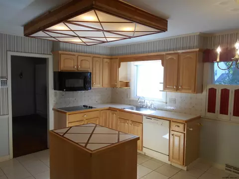 4 Boyle Rd, Glenville, NY 12302 photo 7