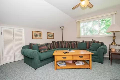 22 Montclair Dr, Schenectady, NY 12302 photo 30