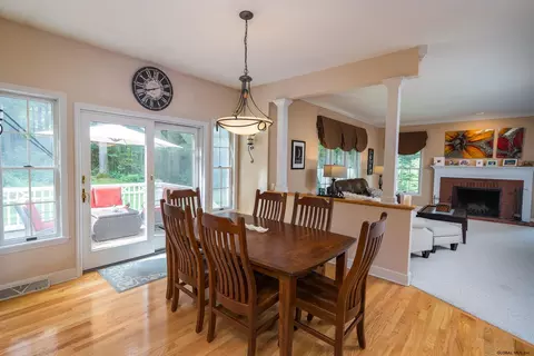 837 Greenthorne Blvd, Schenectady, NY 12303 photo 10