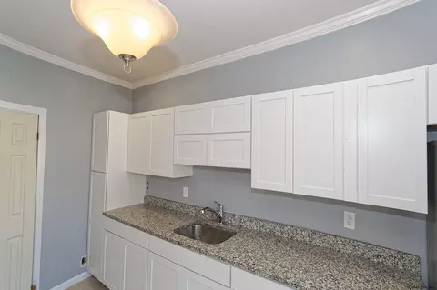 2 Charles St, Schenectady, NY 12304 photo 17