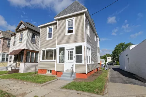 2 Charles St, Schenectady, NY 12304 photo 1