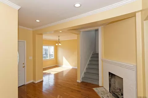 2 Charles St, Schenectady, NY 12304 photo 13