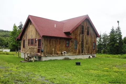 136 Pinecrest Ln, Summit, NY 12175 photo 3