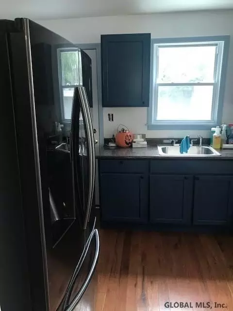 122 Linden St, Schenectady, NY 12304 photo 12