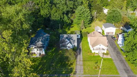 10 Euclid Ave, Delmar, NY 12054 photo 29