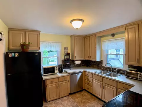 10 Euclid Ave, Delmar, NY 12054 photo 13