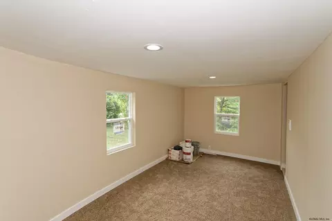 36 Chapman St, Corinth, NY 12822 photo 15