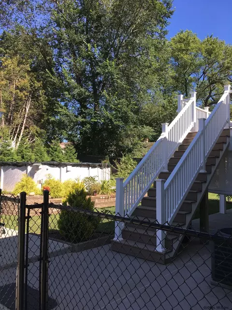 2755 Greeley St, Schenectady, NY 12304 photo 5