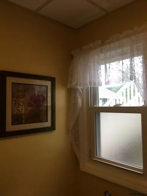 2755 Greeley St, Schenectady, NY 12304 photo 35