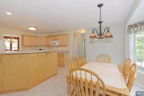 77 Corrit Dr, Delmar, NY 12054 photo 13