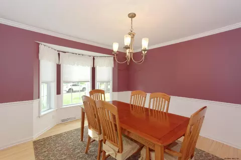 77 Corrit Dr, Delmar, NY 12054 photo 21